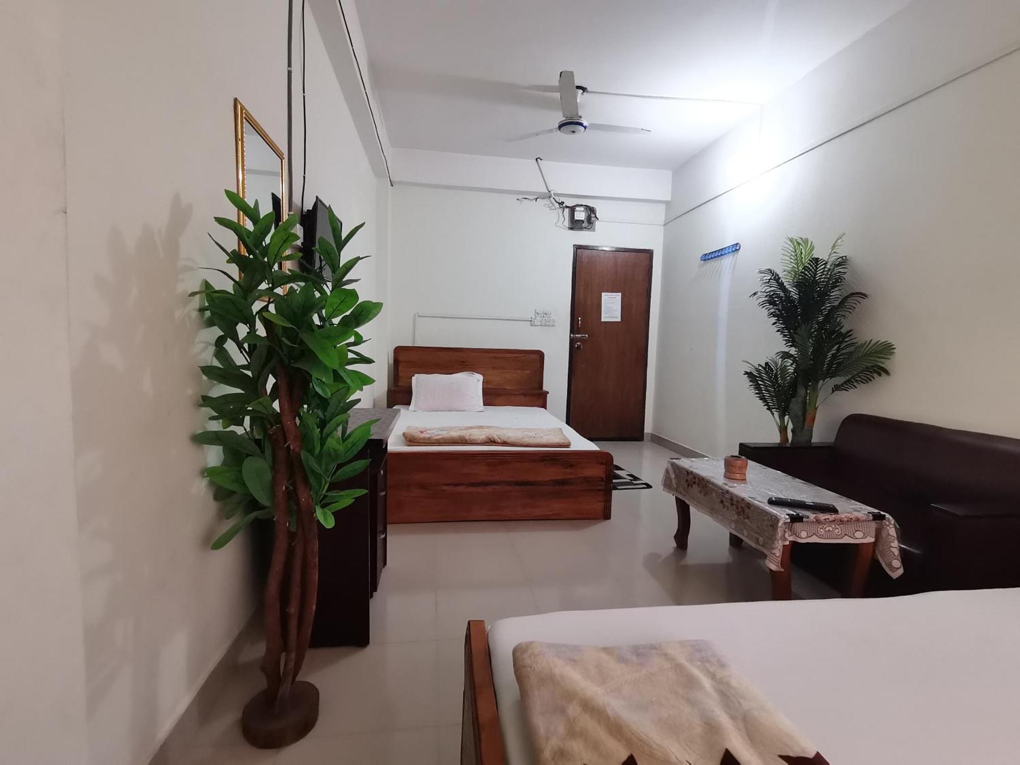 Hotel Labbaik Farmgate Дакка Экстерьер фото